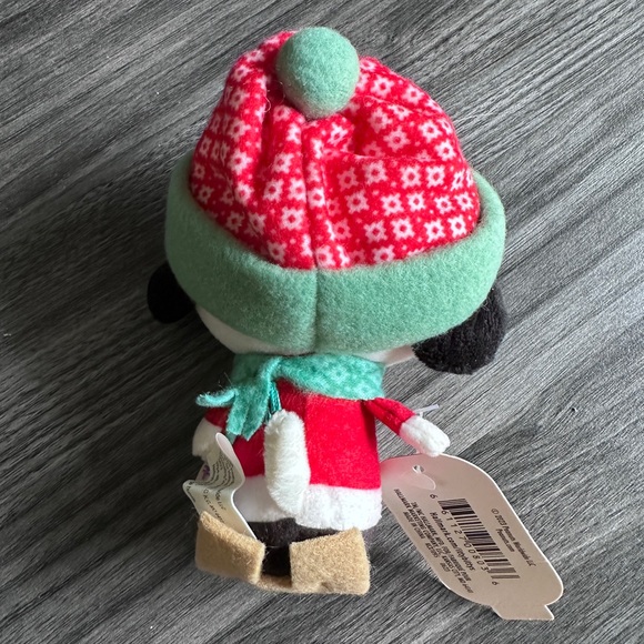 2023 Hallmark Itty Bittys Peanuts Ski Lodge Snoopy Stuffed Plush Animal NWT - Picture 3 of 4